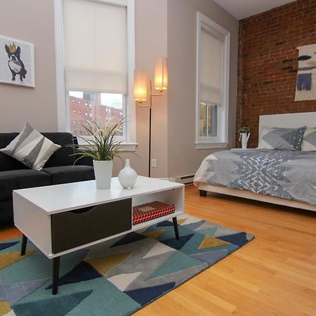 Charming Studio In Boston Brownstone, C.Ave#5 Bagian luar foto