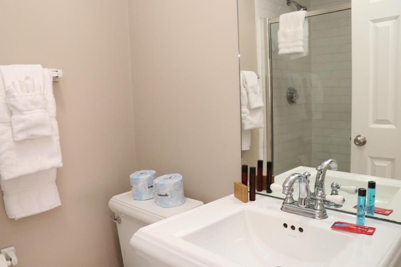 Charming Studio In Boston Brownstone, C.Ave#5 Bagian luar foto